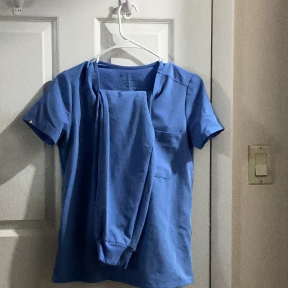 Figs Blue Scrub Set XXS Petite Top and Bottom